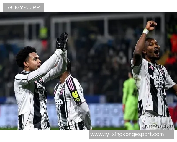 尤文图斯球探现场考察维罗纳对阵帕尔马的吉奥瓦尼与伯纳贝表现